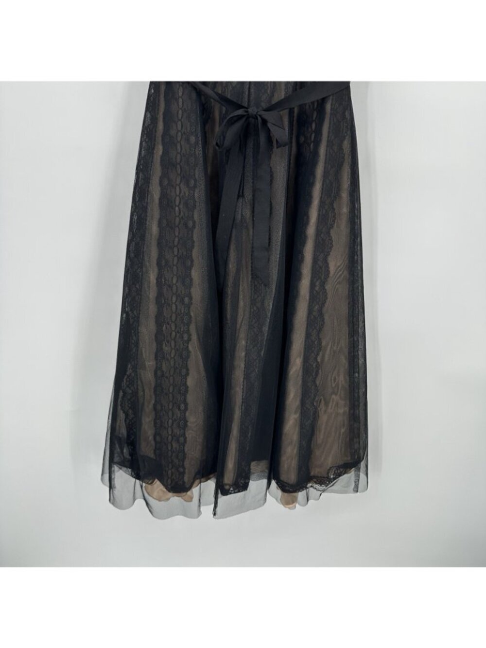 BCBG MAX AZRIA black lace midi dress XS formal wedding guest vintage inspired - Picture 8 of 10
